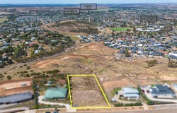 63 Manning Boulevard, Darley, Vic 3340