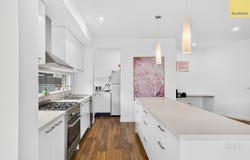 15 Nelson Street, Darley, Vic 3340