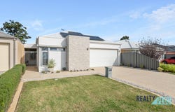 40 Beroona Way, Cockburn Central, WA 6164