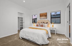 9/11 Goodwil Street, Robertson, Qld 4109