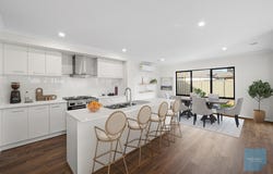 34 Strong View, Fraser Rise, Vic 3336