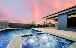 12 Redgum Drive, Kirkwood, Qld 4680