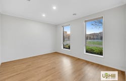 44 Macumba Drive, Clyde North, Vic 3978