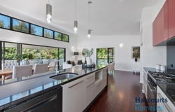 122 Cracknell Road, Tarragindi, Qld 4121