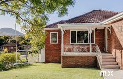 2 Edmund Avenue, Figtree, NSW 2525