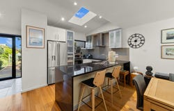 4/2 Dune Place, Low Head, Tas 7253