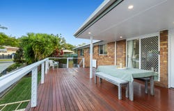2/1 Lochlomond Drive, Banora Point, NSW 2486