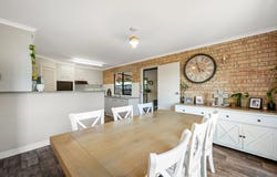 7 Orchid Drive, Moore Park Beach, Qld 4670