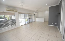 7/542 Esplanade, Urangan, Qld 4655