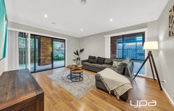 33 Hibiscus Crescent, Point Cook, Vic 3030