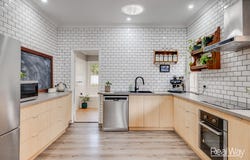 227A West Street, Harristown, Qld 4350
