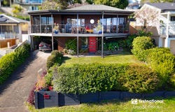 28 Birubi Close, Eleebana, NSW 2282