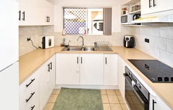 2 Cypress Crescent, East Side, NT 0870
