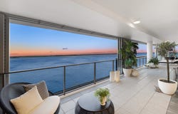 26704 Ephraim Island, Paradise Point, Qld 4216
