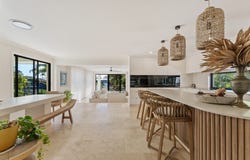 13 Balmoral Avenue, Sorrento, Qld 4217