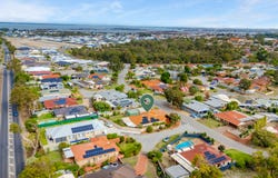 2 Cue Place, Dudley Park, WA 6210