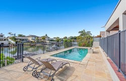 4 Kookaburra Court, Sorrento, Qld 4217