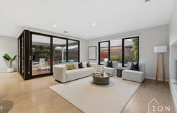16 Domingo Avenue, Clyde North, Vic 3978