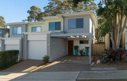 29/30 Taylor Place, MacKenzie, Qld 4156