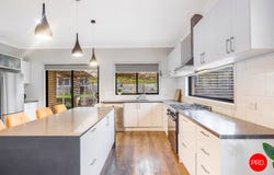 2 Ridgeway Crescent, Kyneton, Vic 3444