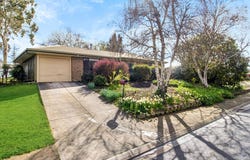 17 Jacaranda Drive, Woodside, SA 5244