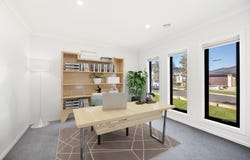 5 Truffle Circuit, Manor Lakes, Vic 3024
