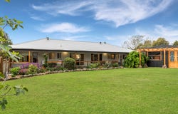 6 Morilla Court, Gisborne, Vic 3437