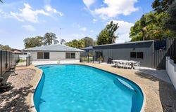 42 Forrest Avenue, Molendinar, Qld 4214
