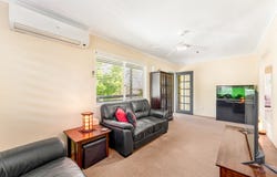 19 Veryan Street, Kingston, Qld 4114
