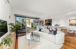 26 Kooyong Road, Armadale, Vic 3143