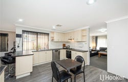 8 Ardross Street, Seville Grove, WA 6112