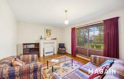 1 Taylors Road West, Aberfoyle Park, SA 5159