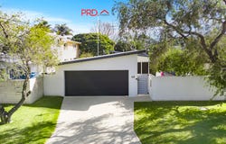 60 Leyte Avenue, Palm Beach, Qld 4221