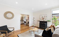 1/11 Timor Parade, Heidelberg West, Vic 3081