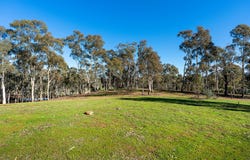 4 Robertson Avenue, Castlemaine, Vic 3450
