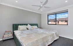 4/10 Lovegrove Drive, Quakers Hill, NSW 2763