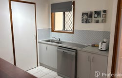 13/9 Pacific Drive, Blacks Beach, Qld 4740