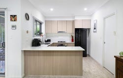 4/25 Devonshire Crescent, Oak Flats, NSW 2529