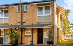 7/42 Benabrow Avenue, Bongaree, Qld 4507
