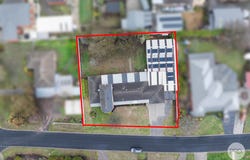1 The Avenue, Delacombe, Vic 3356