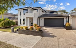 63 Long Street, Botanic Ridge, Vic 3977