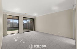 33 Greenaway Terrace, Cranbourne East, Vic 3977