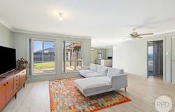 4 Nepean Way, Tanilba Bay, NSW 2319