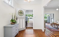 14 Dudley Street, Sherwood, Qld 4075