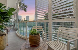 2/1 Cable Street, Main Beach, Qld 4217