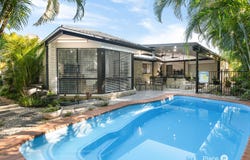 33 Angus Street, Sinnamon Park, Qld 4073