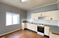 10 Wollombi Road, Millfield, NSW 2325