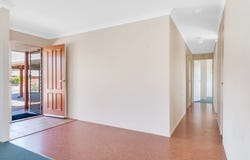 4 Frank Bell St, Emerald, Qld 4720