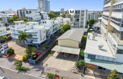 39 Brisbane Road, Mooloolaba, Qld 4557