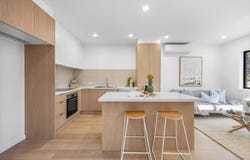1, 2, 4/27 Masefield Avenue, Mooroolbark, Vic 3138